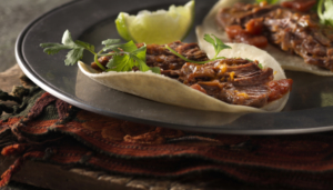 Tacos de Carne de Res a la Barbacoa