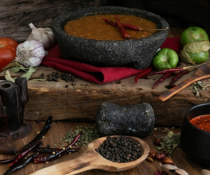 Salsa Tlaquepaque para acompañar una Carne Asada Cápsulas de radio con Lulú Pedraza