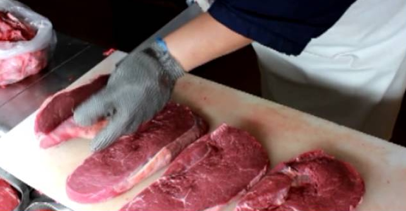 Cómo Cortar Carne Perfectamente con Cuchillo – Consejos de Expertos