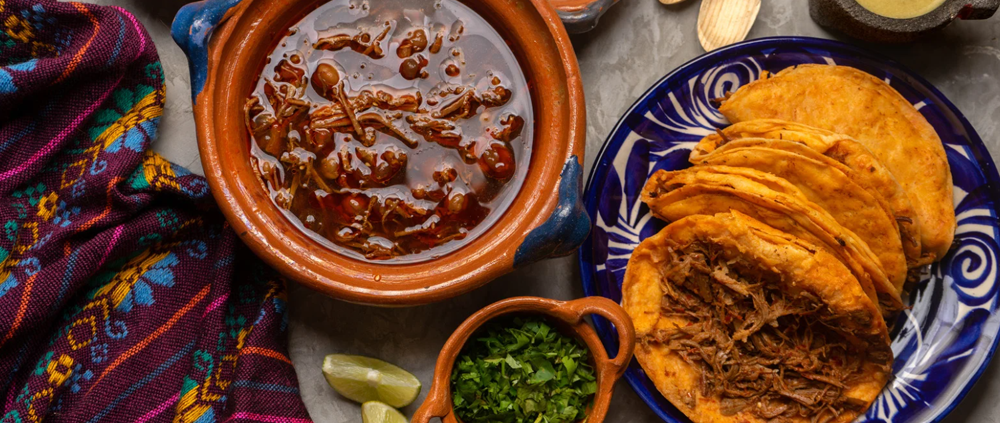 Tacos de birria tradicional