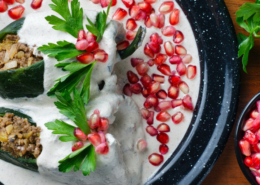 Chiles en Nogada de Carne de Res