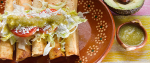 Flautas de Carne Deshebrada